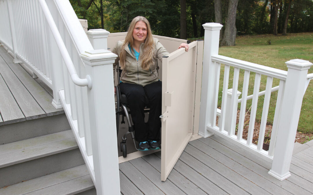 What Is a Vertical Chair Lift? Can You Use One in a Home?